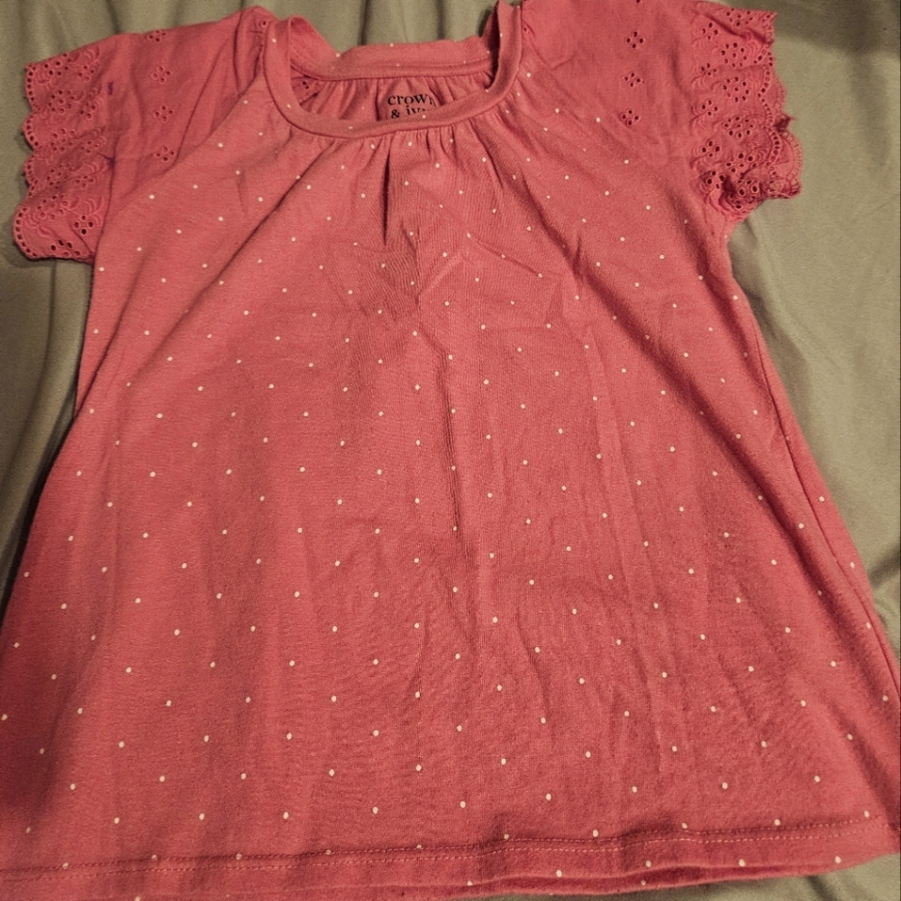 Crown and ivy pink with white polkadot sz 3t shirt